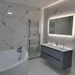 Castel D'hotes Bed & Breakfast 4*