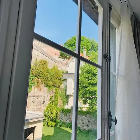 Castel D'hôtes Bed and breakfast 4*